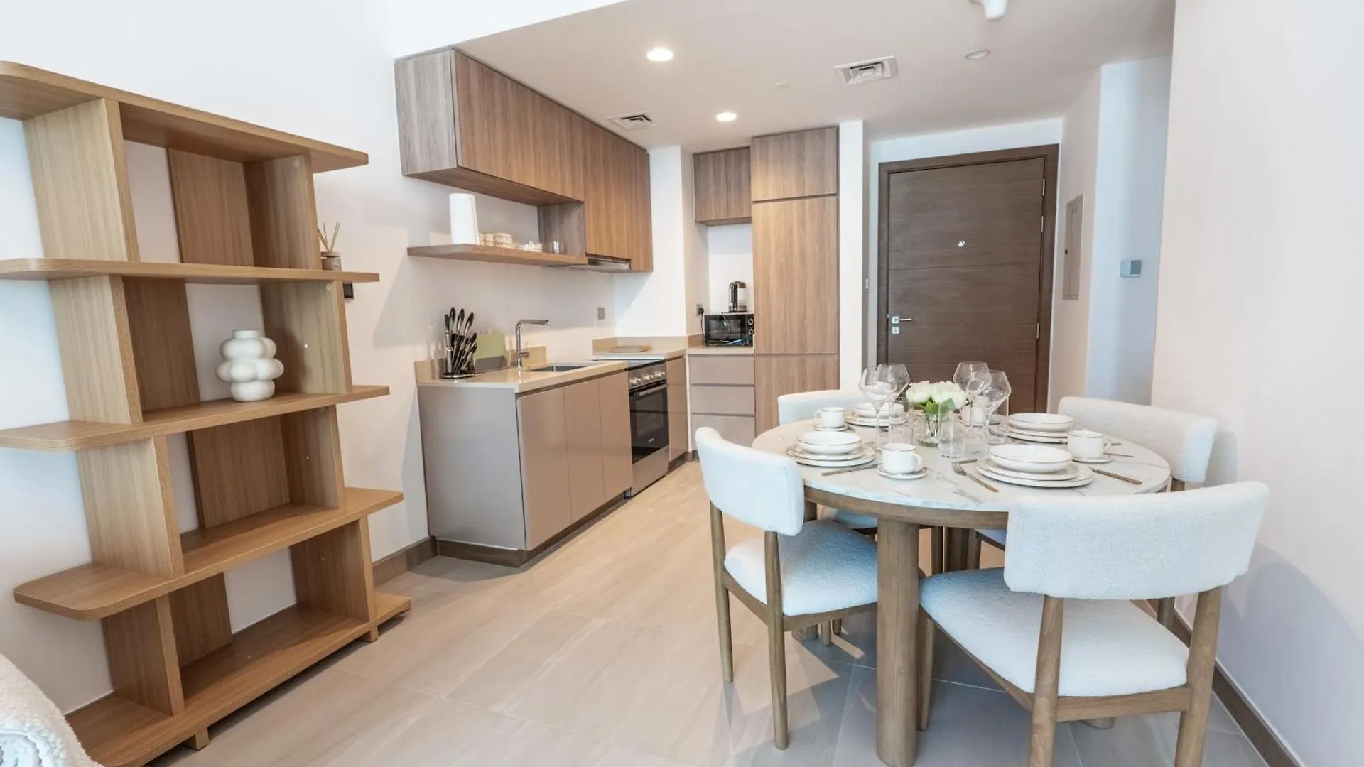 Aven Apartment 1Br-411 Branded By Missoni Dubai United Arab Emirates